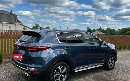 KIA Sportage IV рестайлинг, 2021 год, 2 440 000 рублей, 5 фотография