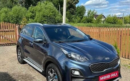KIA Sportage IV рестайлинг, 2021 год, 2 440 000 рублей, 14 фотография
