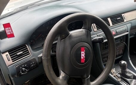 Audi A6, 1998 год, 250 000 рублей, 6 фотография