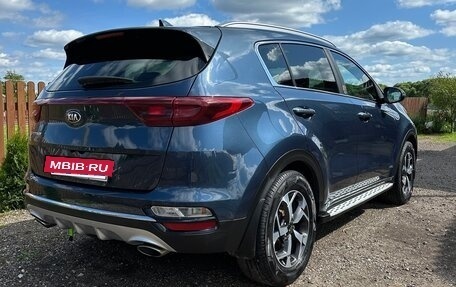 KIA Sportage IV рестайлинг, 2021 год, 2 440 000 рублей, 20 фотография