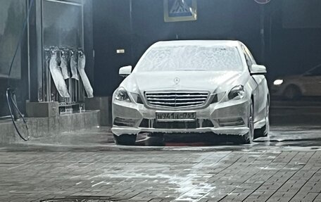 Mercedes-Benz E-Класс, 2011 год, 1 700 000 рублей, 9 фотография