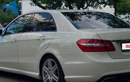 Mercedes-Benz E-Класс, 2011 год, 1 700 000 рублей, 10 фотография
