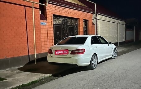Mercedes-Benz E-Класс, 2011 год, 1 700 000 рублей, 12 фотография
