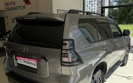 Toyota Land Cruiser Prado 150 рестайлинг 2, 2021 год, 5 385 000 рублей, 7 фотография