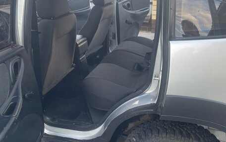Chevrolet Niva I рестайлинг, 2011 год, 450 000 рублей, 8 фотография