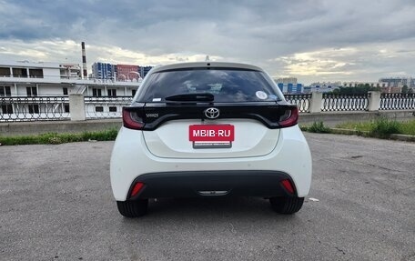 Toyota Yaris, 2020 год, 1 290 000 рублей, 8 фотография