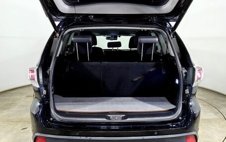 Toyota Highlander III, 2015 год, 3 150 000 рублей, 9 фотография