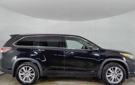 Toyota Highlander III, 2015 год, 3 150 000 рублей, 8 фотография