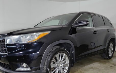 Toyota Highlander III, 2015 год, 3 150 000 рублей, 24 фотография