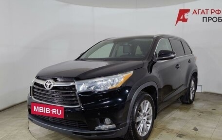 Toyota Highlander III, 2015 год, 3 150 000 рублей, 3 фотография