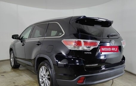 Toyota Highlander III, 2015 год, 3 150 000 рублей, 5 фотография