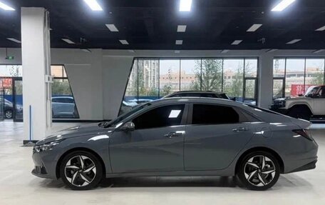 Hyundai Elantra, 2022 год, 1 480 000 рублей, 2 фотография