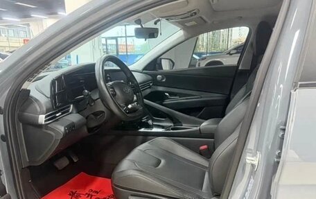 Hyundai Elantra, 2022 год, 1 480 000 рублей, 5 фотография