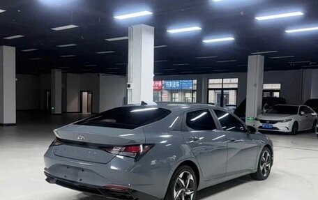 Hyundai Elantra, 2022 год, 1 480 000 рублей, 3 фотография