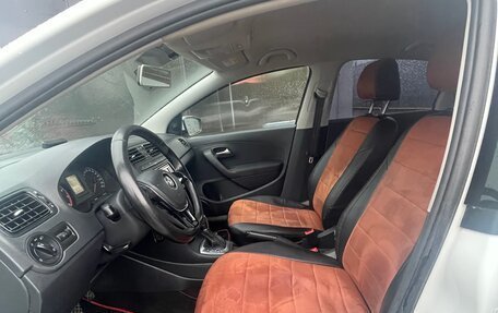 Volkswagen Polo VI (EU Market), 2018 год, 1 000 000 рублей, 19 фотография