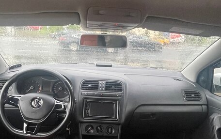 Volkswagen Polo VI (EU Market), 2018 год, 1 000 000 рублей, 28 фотография