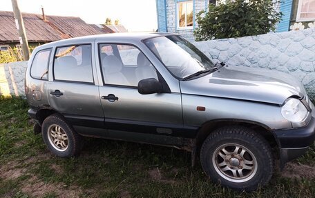 Chevrolet Niva I рестайлинг, 2007 год, 237 000 рублей, 2 фотография