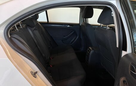 Volkswagen Jetta VI, 2011 год, 1 240 000 рублей, 17 фотография