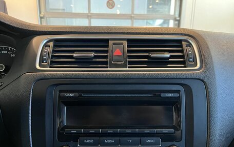 Volkswagen Jetta VI, 2011 год, 1 240 000 рублей, 14 фотография
