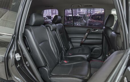 Toyota Highlander III, 2012 год, 2 050 000 рублей, 10 фотография