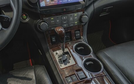 Toyota Highlander III, 2012 год, 2 050 000 рублей, 16 фотография