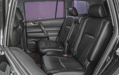 Toyota Highlander III, 2012 год, 2 050 000 рублей, 13 фотография