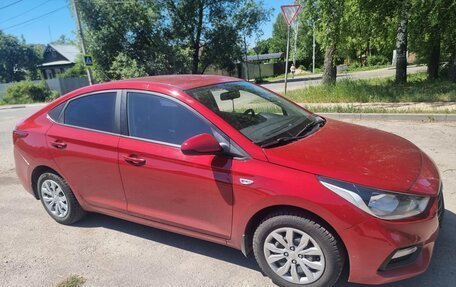 Hyundai Solaris II рестайлинг, 2018 год, 1 250 000 рублей, 3 фотография