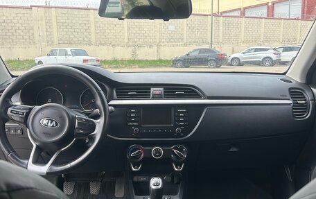 KIA Rio IV, 2017 год, 1 250 000 рублей, 10 фотография