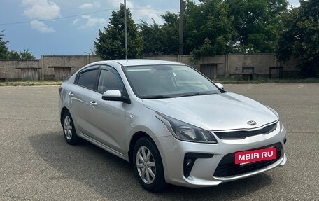KIA Rio IV, 2017 год, 1 250 000 рублей, 2 фотография