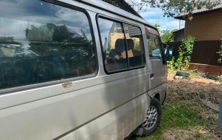 Nissan Caravan III, 1999 год, 250 000 рублей, 3 фотография