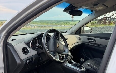 Chevrolet Cruze II, 2013 год, 850 000 рублей, 8 фотография
