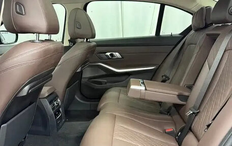 BMW 3 серия, 2022 год, 2 860 000 рублей, 11 фотография