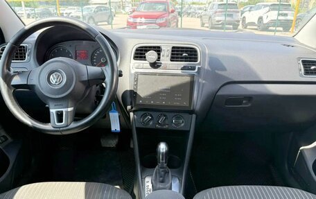 Volkswagen Polo VI (EU Market), 2012 год, 820 000 рублей, 16 фотография