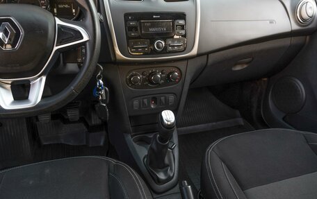 Renault Logan II, 2021 год, 1 299 000 рублей, 18 фотография