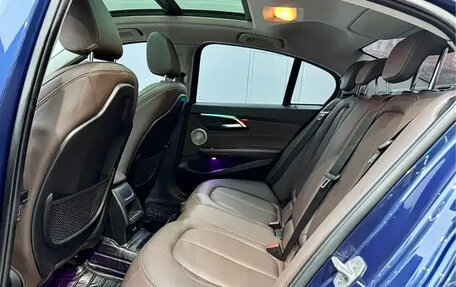 BMW 1 серия, 2022 год, 1 590 000 рублей, 10 фотография