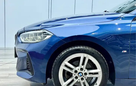 BMW 1 серия, 2022 год, 1 590 000 рублей, 22 фотография
