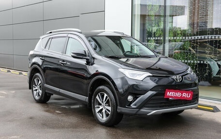 Toyota RAV4, 2018 год, 2 449 000 рублей, 3 фотография