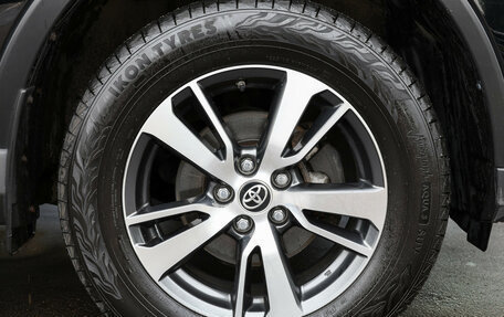 Toyota RAV4, 2018 год, 2 449 000 рублей, 22 фотография