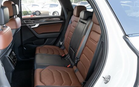 Volkswagen Touareg III, 2021 год, 5 890 000 рублей, 14 фотография