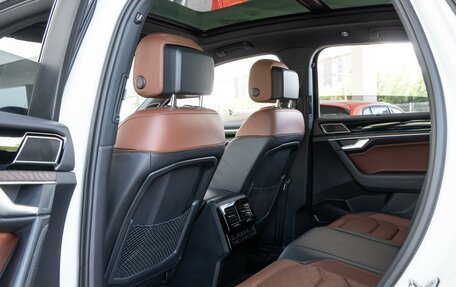Volkswagen Touareg III, 2021 год, 5 890 000 рублей, 16 фотография