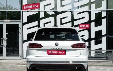 Volkswagen Touareg III, 2021 год, 5 890 000 рублей, 4 фотография