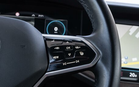 Volkswagen Touareg III, 2021 год, 5 890 000 рублей, 26 фотография