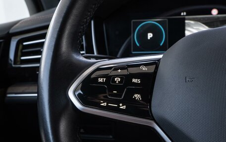 Volkswagen Touareg III, 2021 год, 5 890 000 рублей, 25 фотография