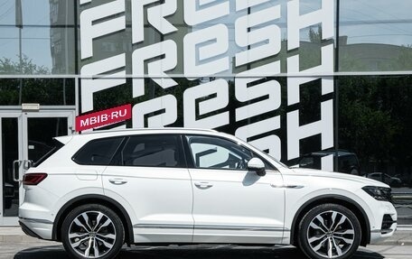 Volkswagen Touareg III, 2021 год, 5 890 000 рублей, 5 фотография