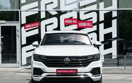 Volkswagen Touareg III, 2021 год, 5 890 000 рублей, 3 фотография