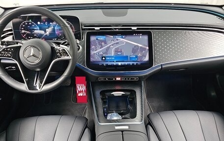 Mercedes-Benz E-Класс, 2024 год, 6 873 000 рублей, 7 фотография