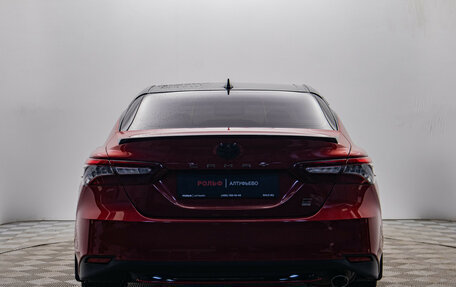 Toyota Camry, 2021 год, 2 870 000 рублей, 4 фотография
