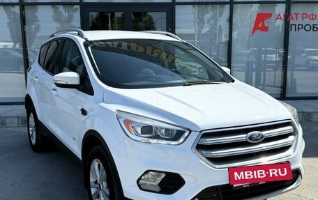 Ford Kuga III, 2017 год, 1 420 000 рублей, 3 фотография