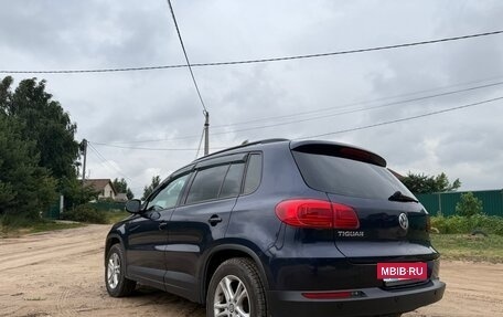 Volkswagen Tiguan I, 2011 год, 900 000 рублей, 6 фотография