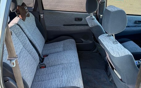 Toyota Ipsum II, 1997 год, 850 000 рублей, 14 фотография